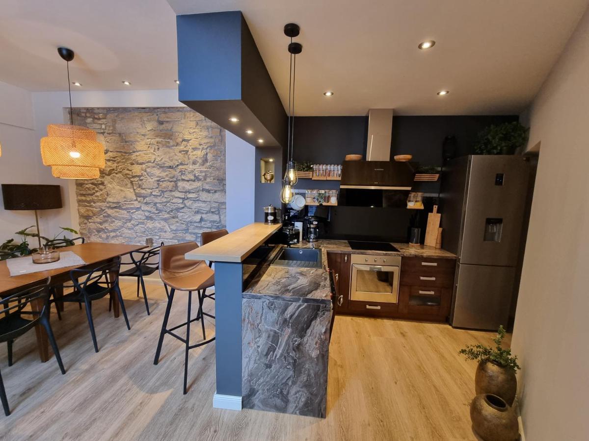Arena Design Apartments With Free Private Parking And With A Terrace Pula Luaran gambar